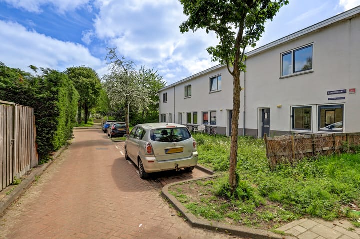 Foto 4 van Aardbeistraat 2