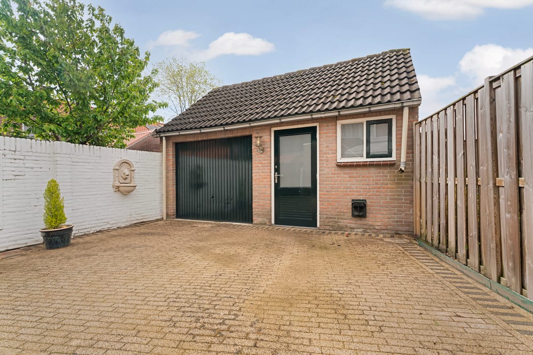 Foto 43 van Hertog Jan II Laan 63