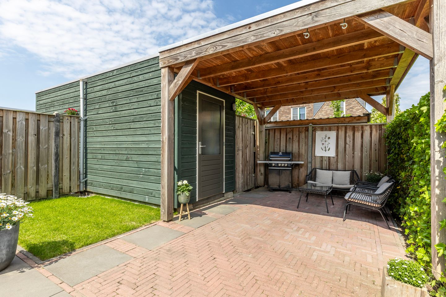 Energy Efficient Corner Home with Polder Views in Family-Friendly Thiendenland — 49