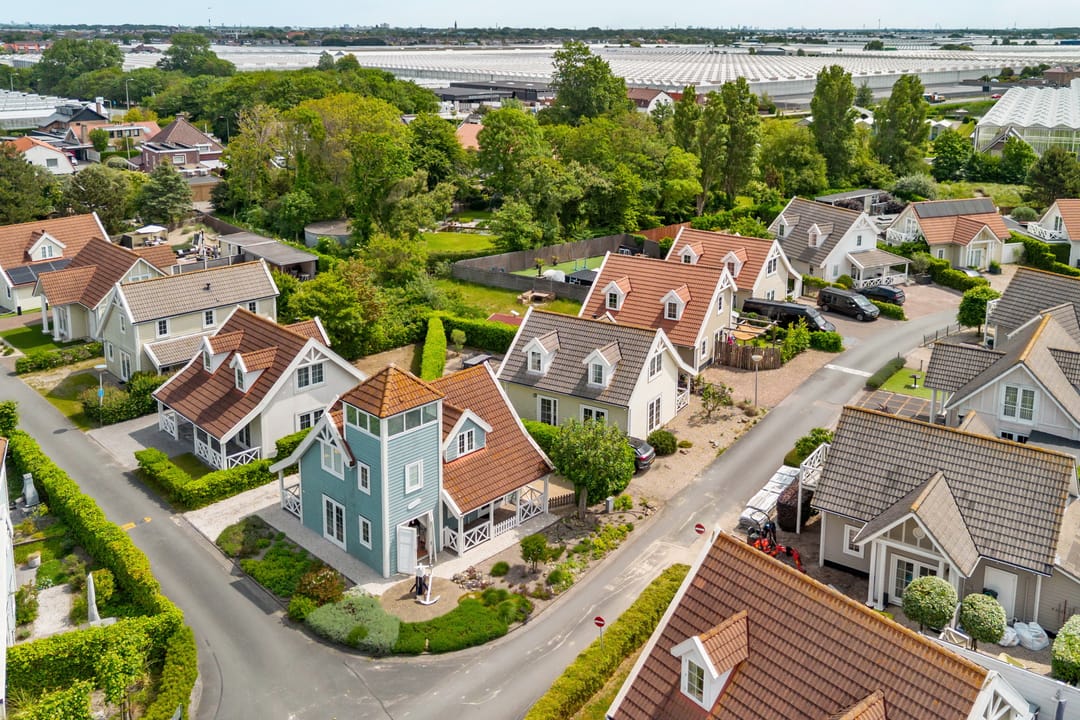 Photo 1 of De Heeren van 's-Gravensande 57
