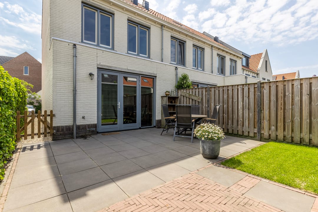 Energy Efficient Corner Home with Polder Views in Family-Friendly Thiendenland — 52