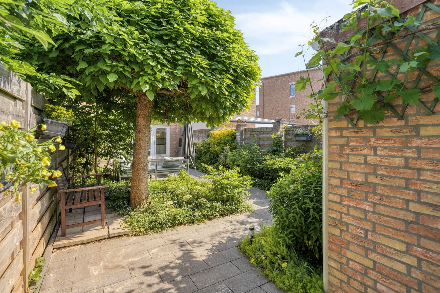 Foto 19 van Aalmoezenier Verheggenstraat 16