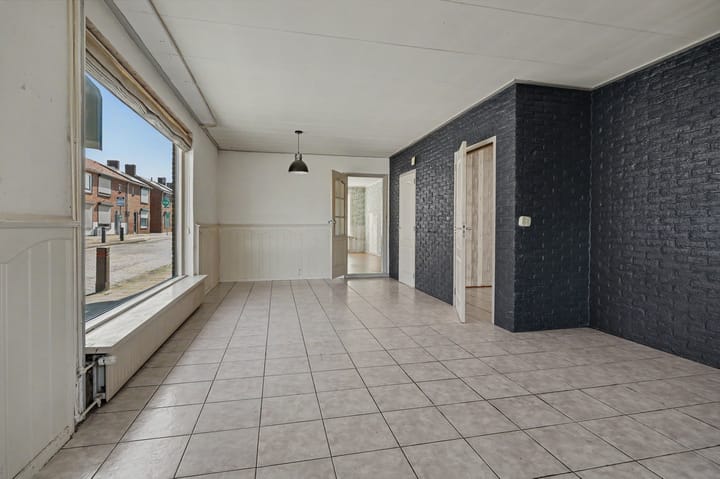Foto 4 van Koninginneplein 17