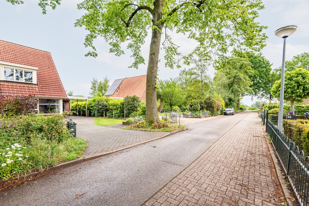 Foto 46 van D H Keuperweg 7-B