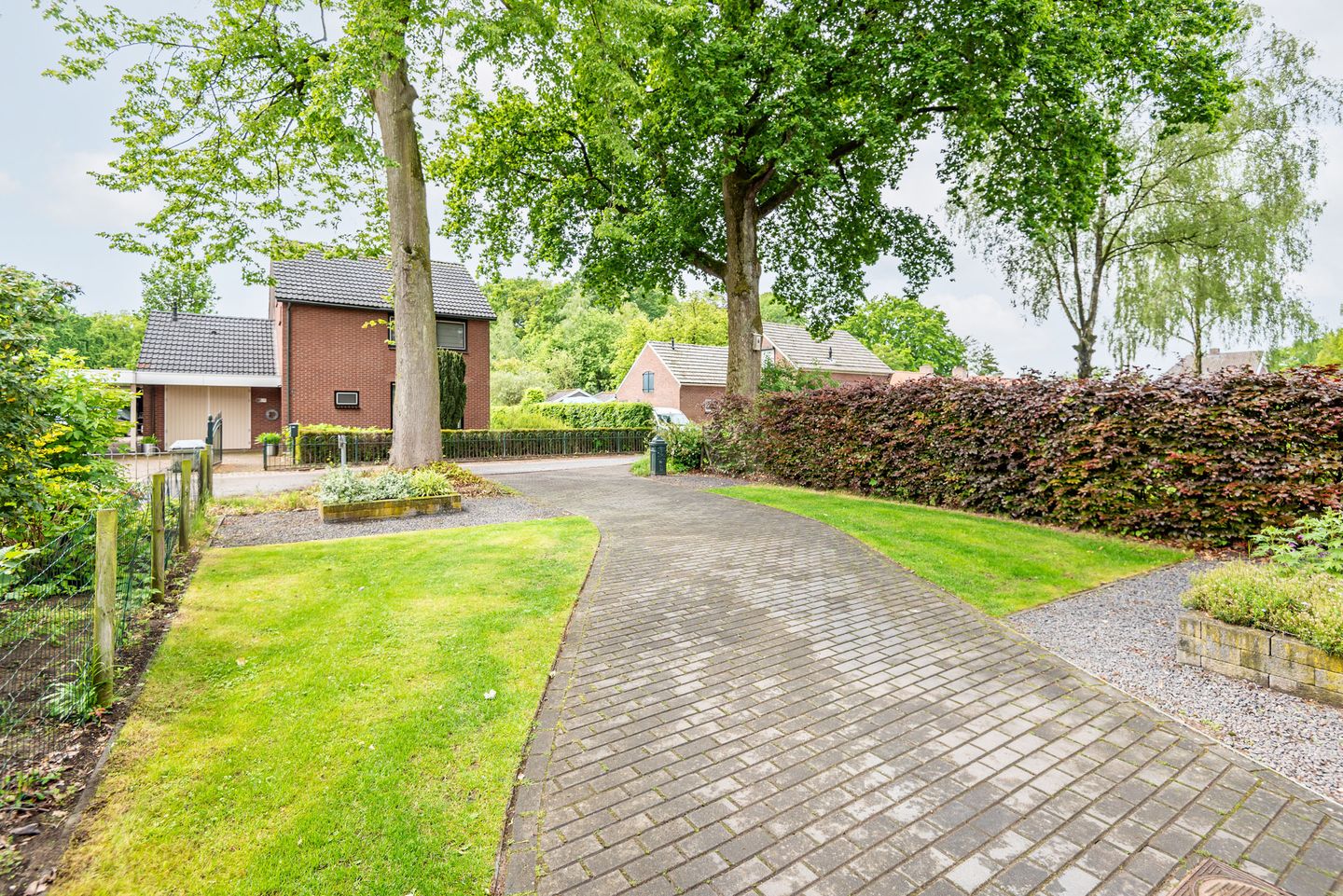 Foto 44 van D H Keuperweg 7-B
