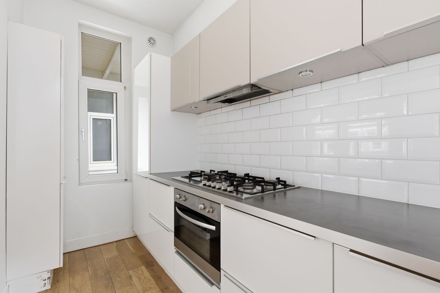 Photo 35 of Gerard Brandtstraat 3-1