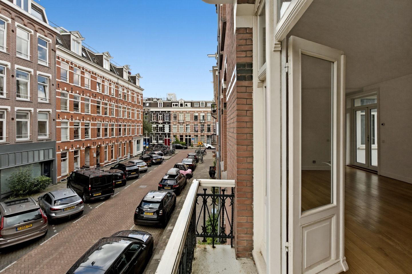 Photo 40 of Gerard Brandtstraat 3-1