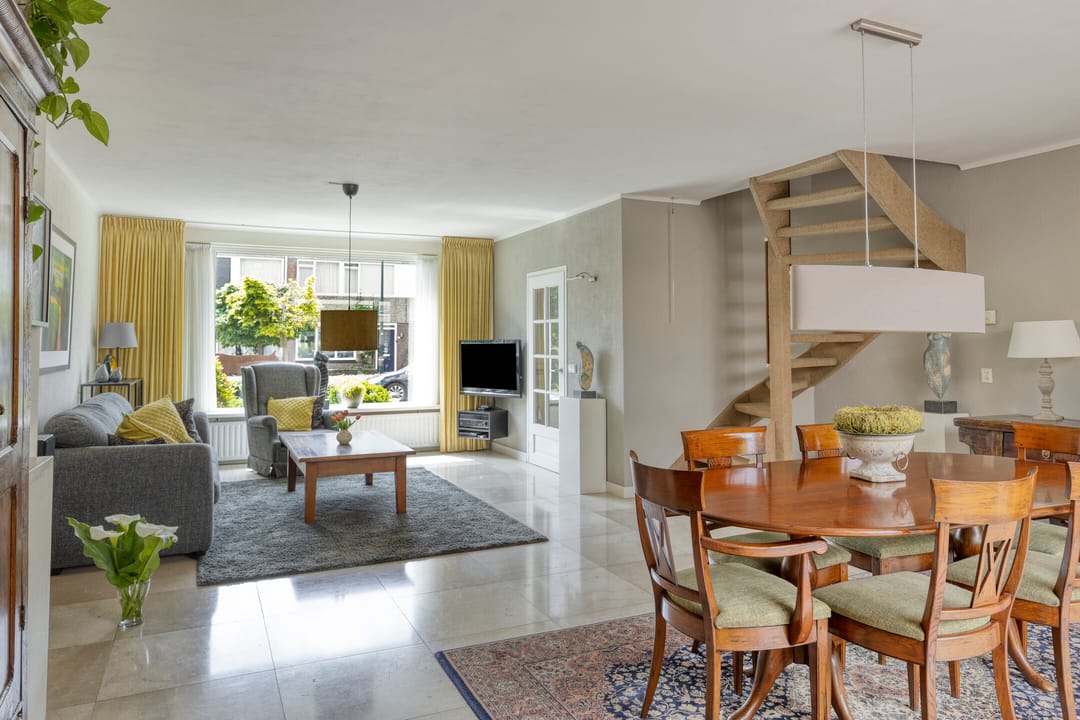 Spacious Extended Terraced House with Four Bedrooms and Two Bathrooms in Family-Friendly Veghel — 13