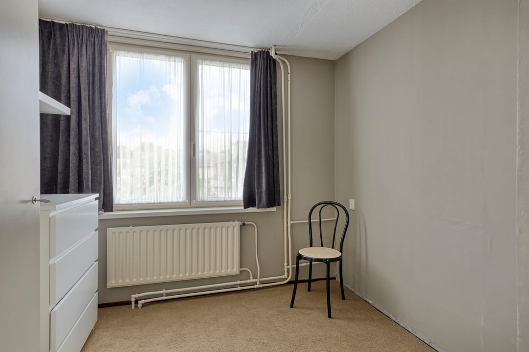 Spacious Extended Terraced House with Four Bedrooms and Two Bathrooms in Family-Friendly Veghel — 22