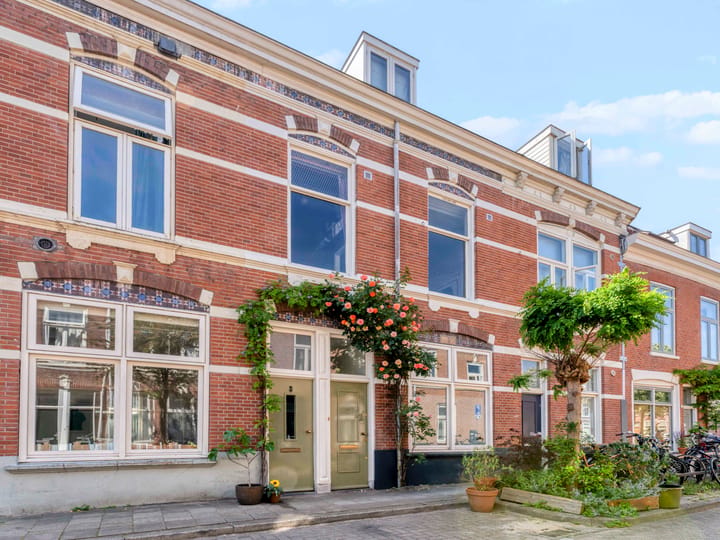 Photo 4 of Borneostraat 5-BS