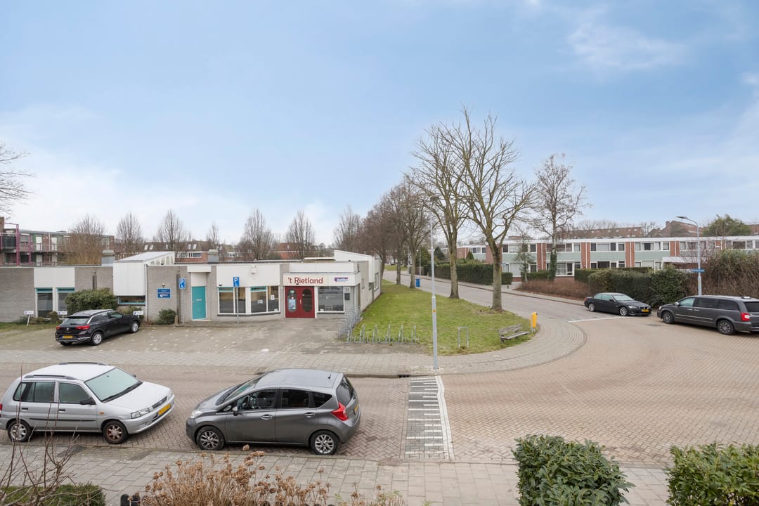 Photo 11 of Chr. Huygensstraat 32