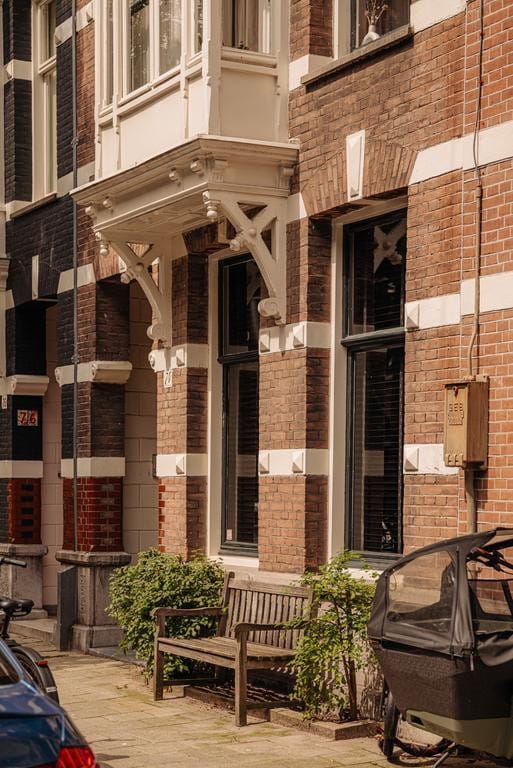 Photo 23 of Derde Helmersstraat 74-H