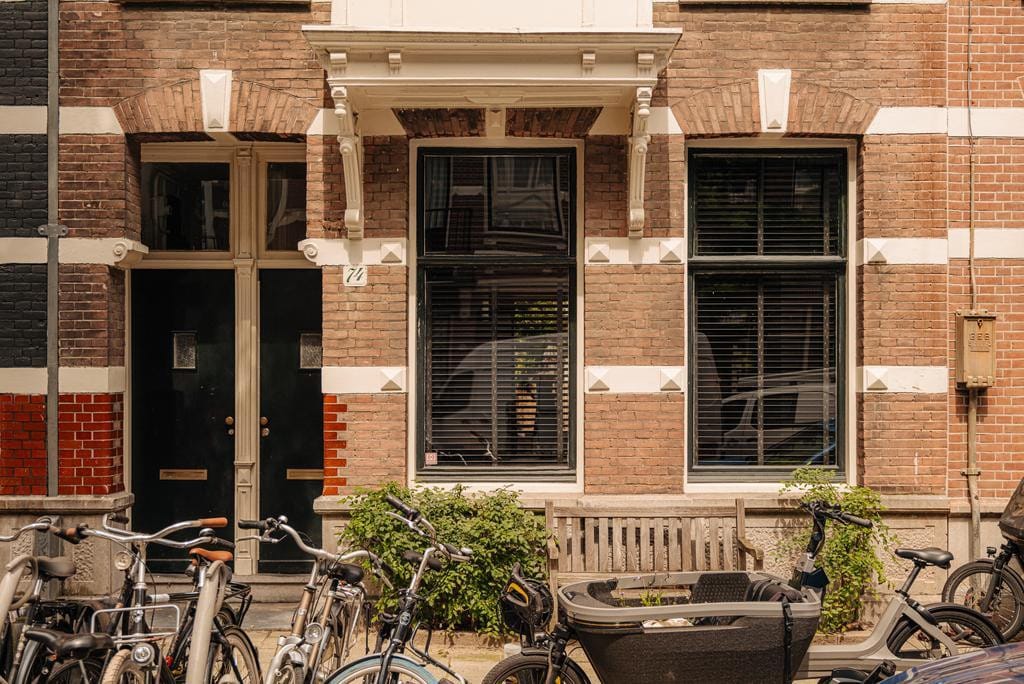 Photo 22 of Derde Helmersstraat 74-H
