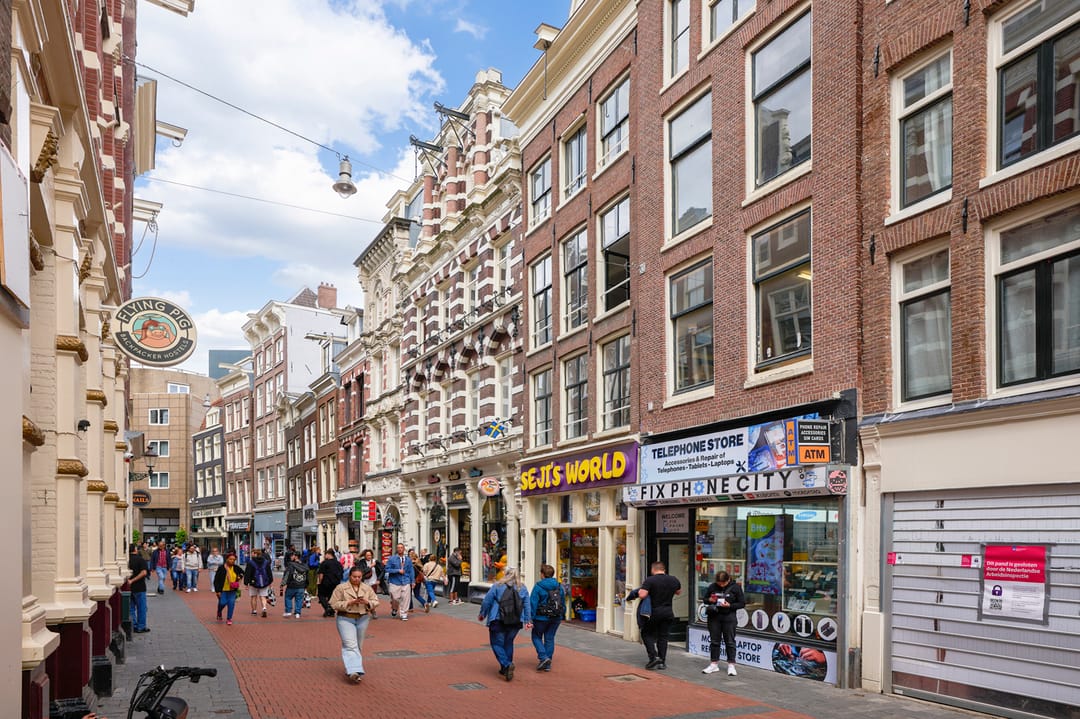 Photo 11 of Nieuwendijk 95-1