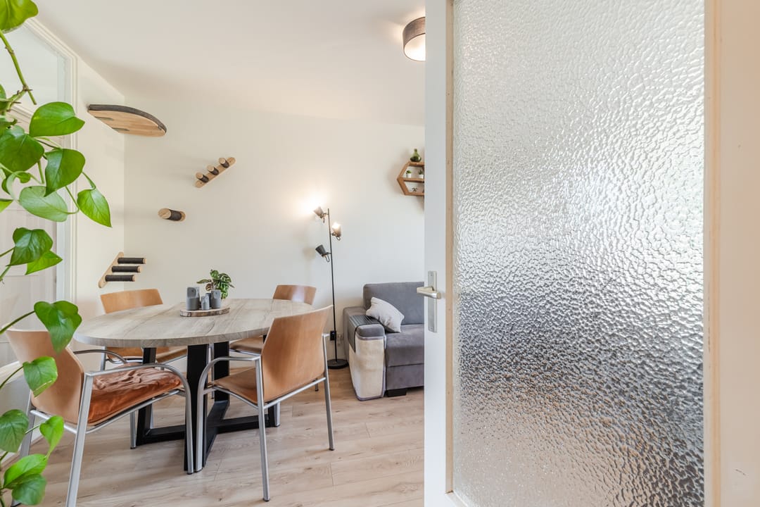 Ground Floor Apartment with Exceptional Garden in Hoograven, Utrecht — 8