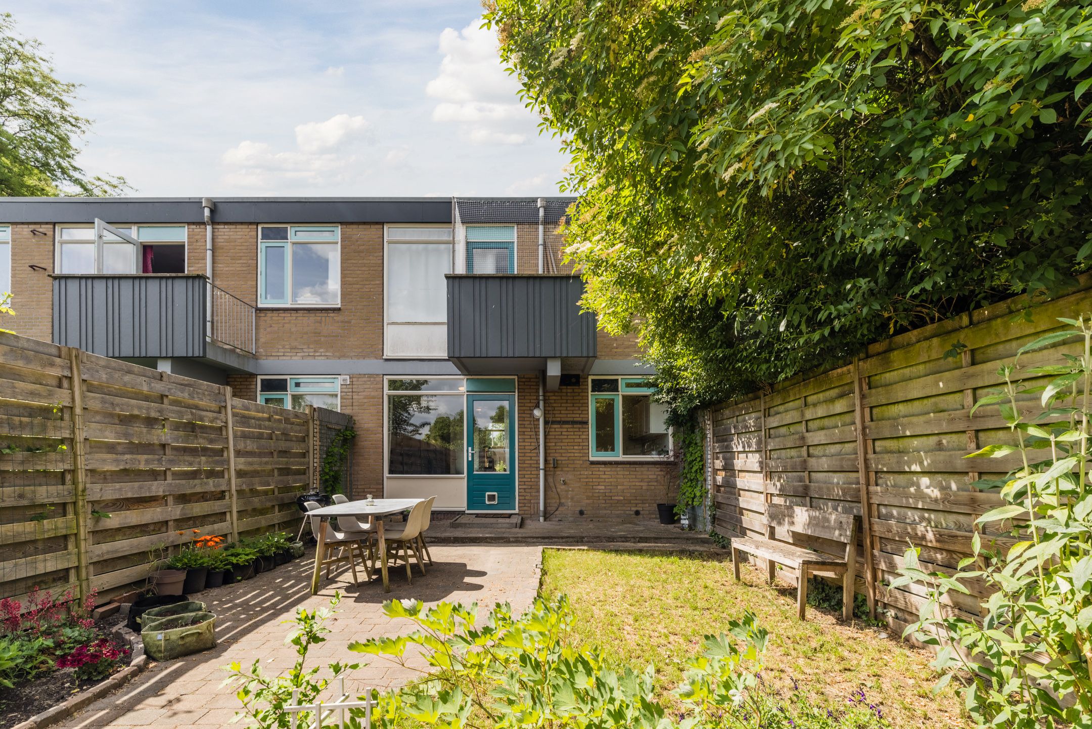 Ground Floor Apartment with Exceptional Garden in Hoograven, Utrecht — 24