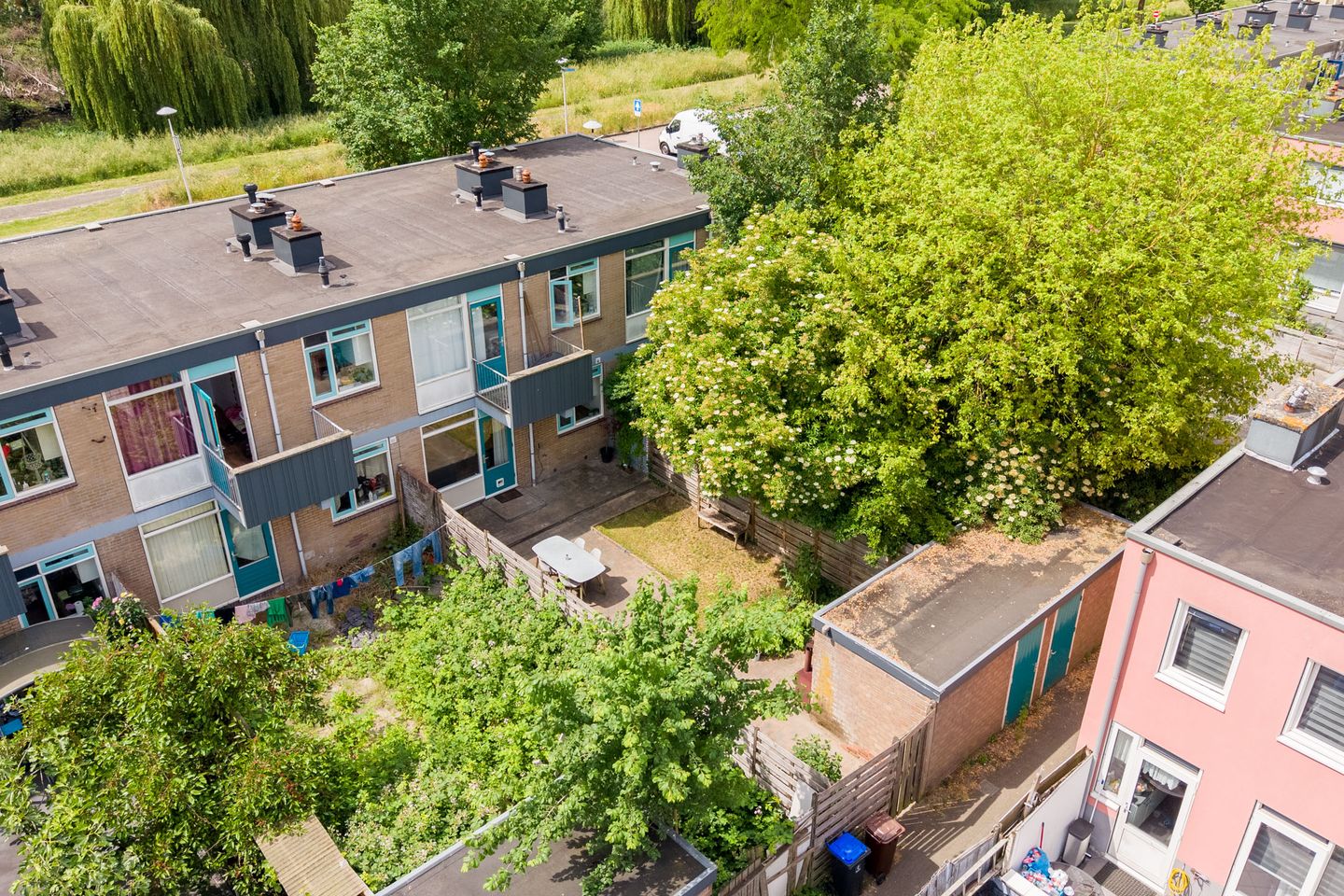 Ground Floor Apartment with Exceptional Garden in Hoograven, Utrecht — 40