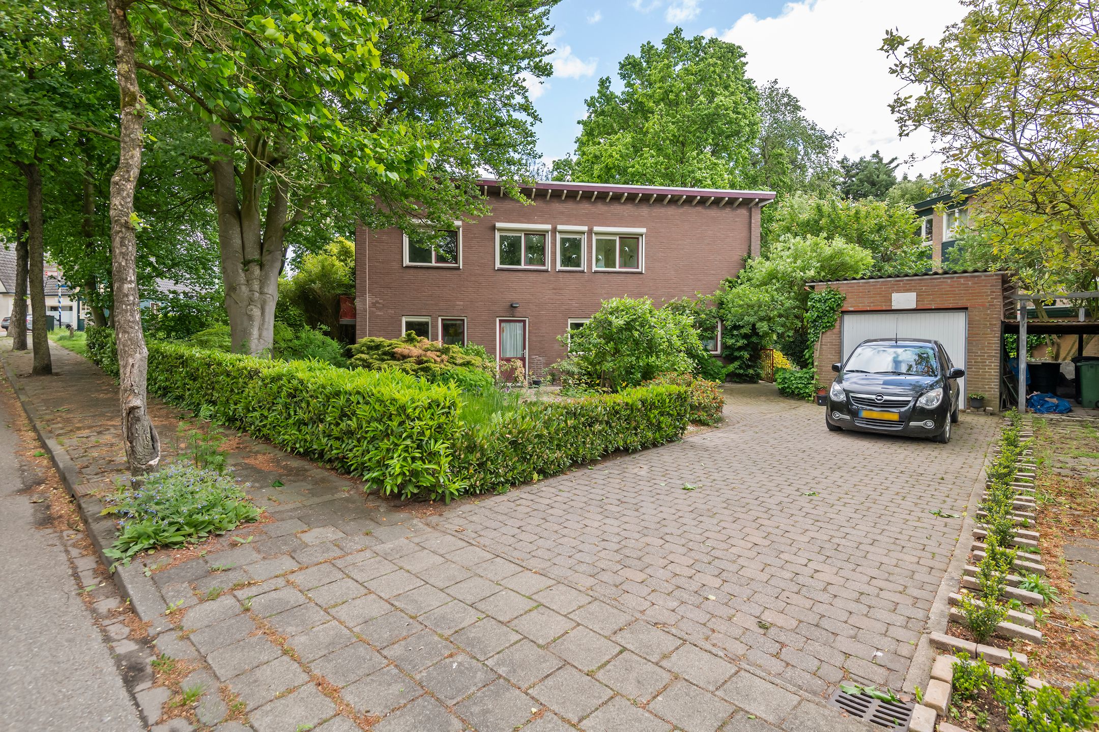 Lingedijk 142 