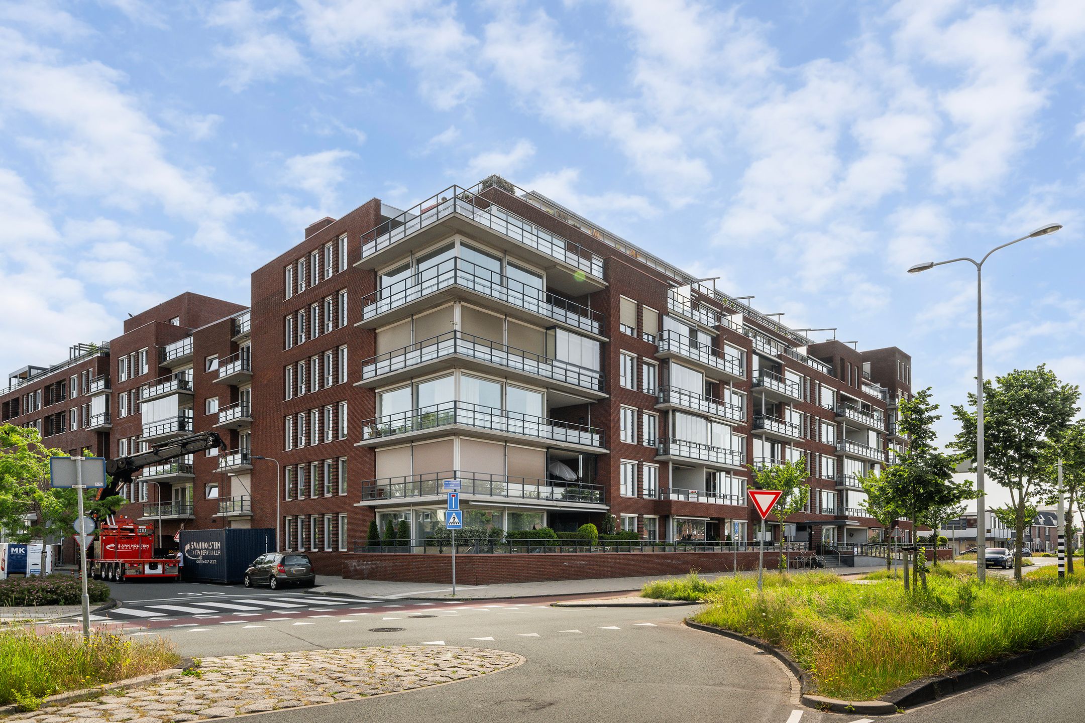 Secretaris Verhoeffweg 15-B 15 B