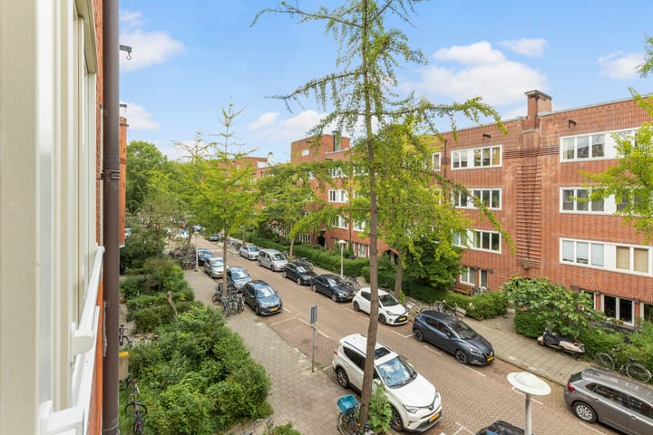 Foto 4 van Vespuccistraat 93-2