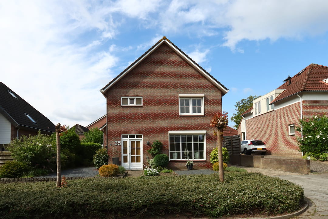 Geräumiges freistehendes Familienhaus in der Nähe von Wäldern in Groesbeek-Noord