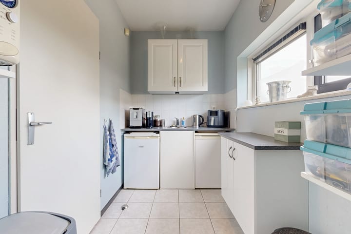 Twee-onder-één-kap te koop: Damiettastraat 40, Purmerend