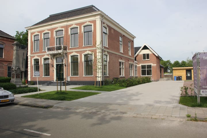 Photo 2 of Raadhuisstraat 16-E