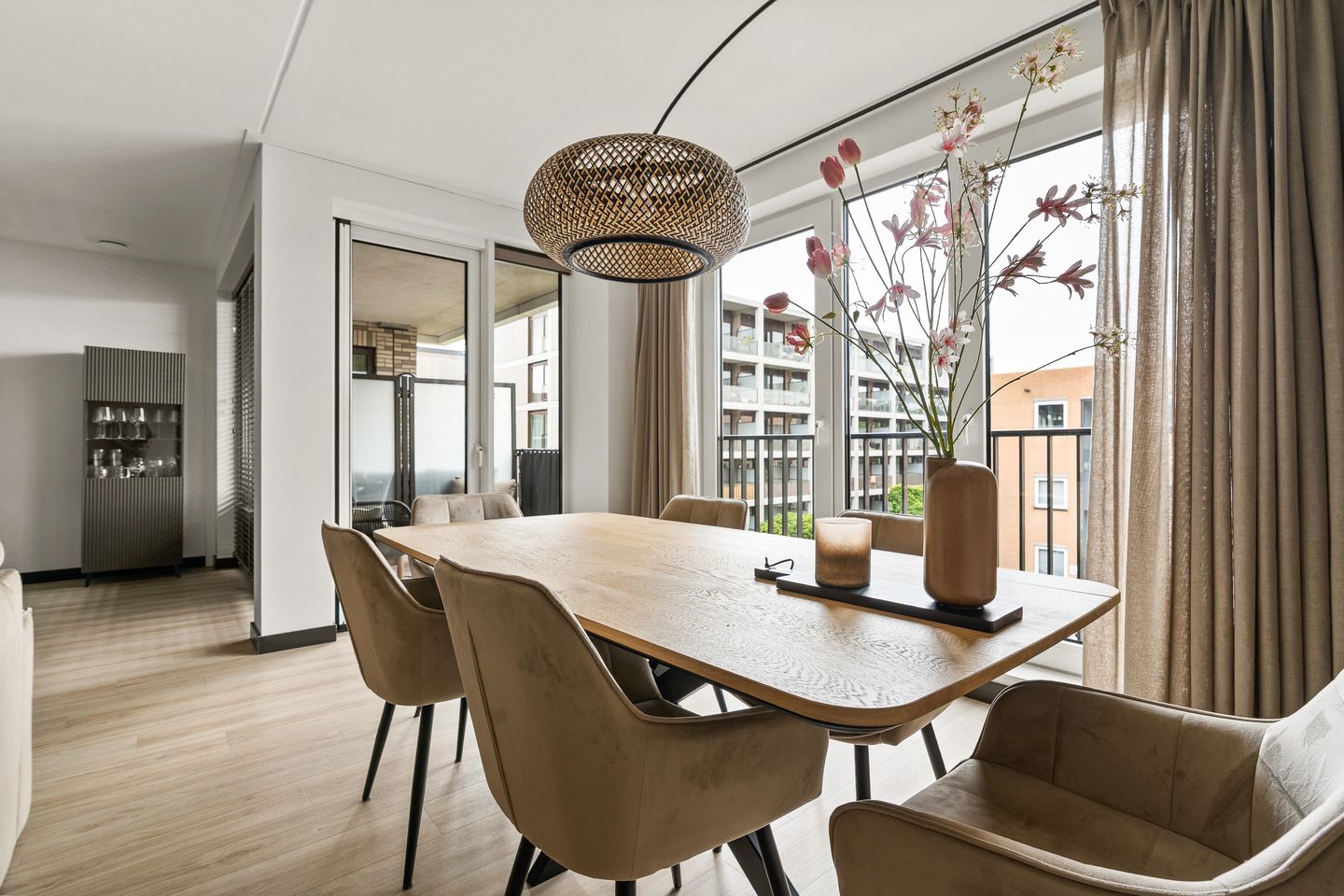 Modern 2024 Apartment with Parking in Rijnhuizen — 20