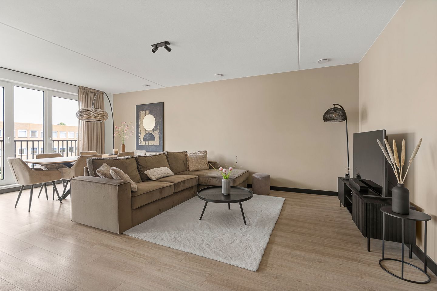 Modern 2024 Apartment with Parking in Rijnhuizen — 10