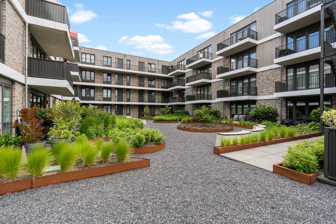 Modern 2024 Apartment with Parking in Rijnhuizen — 28