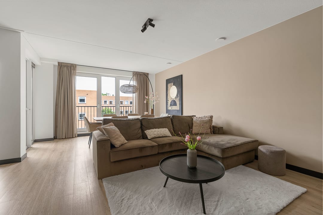 Modern 2024 Apartment with Parking in Rijnhuizen — 11