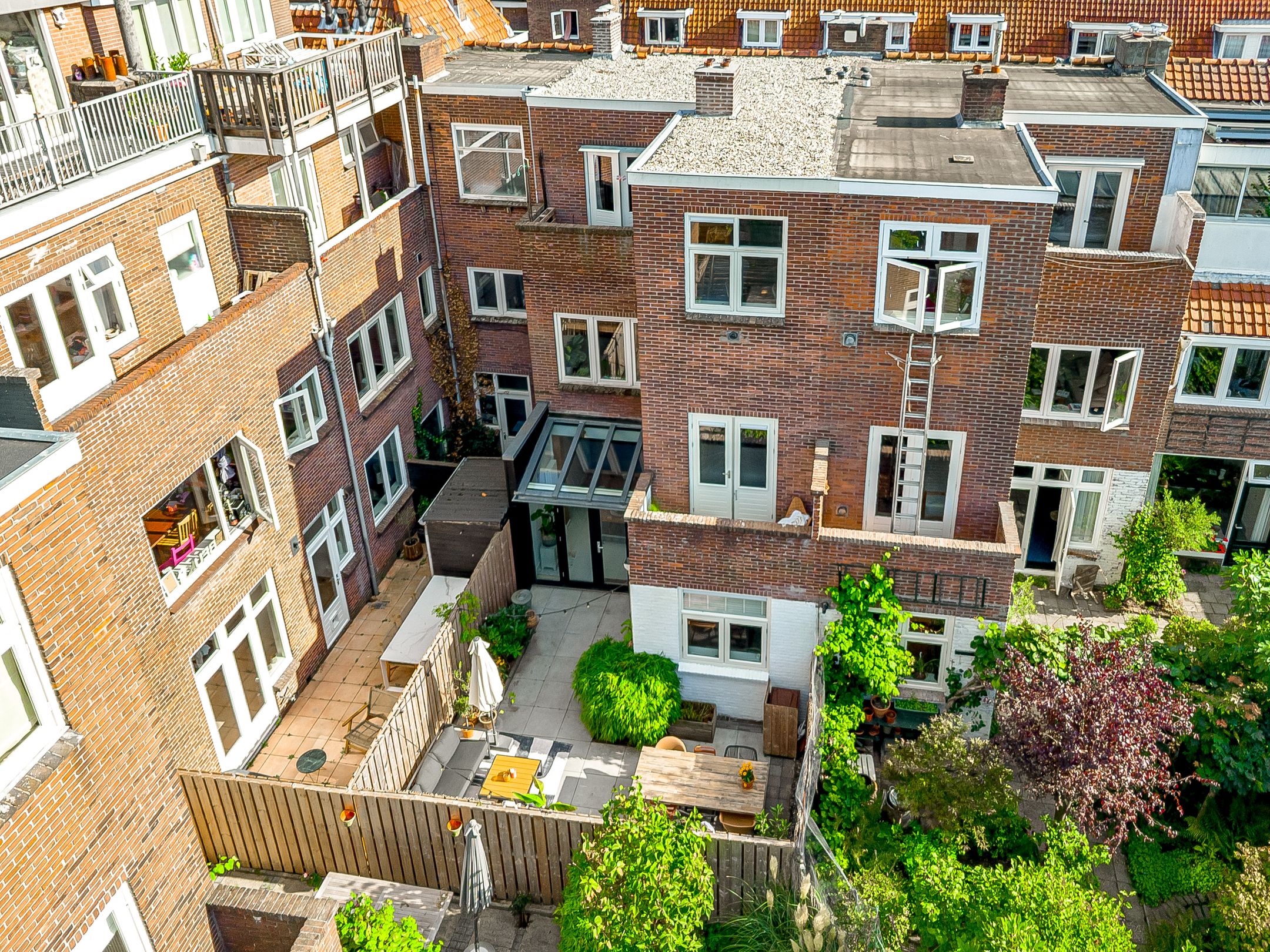 Charming Ground Floor Apartment with Unique Sleeping Tower and Sunny Garden in Tuinwijk — 39