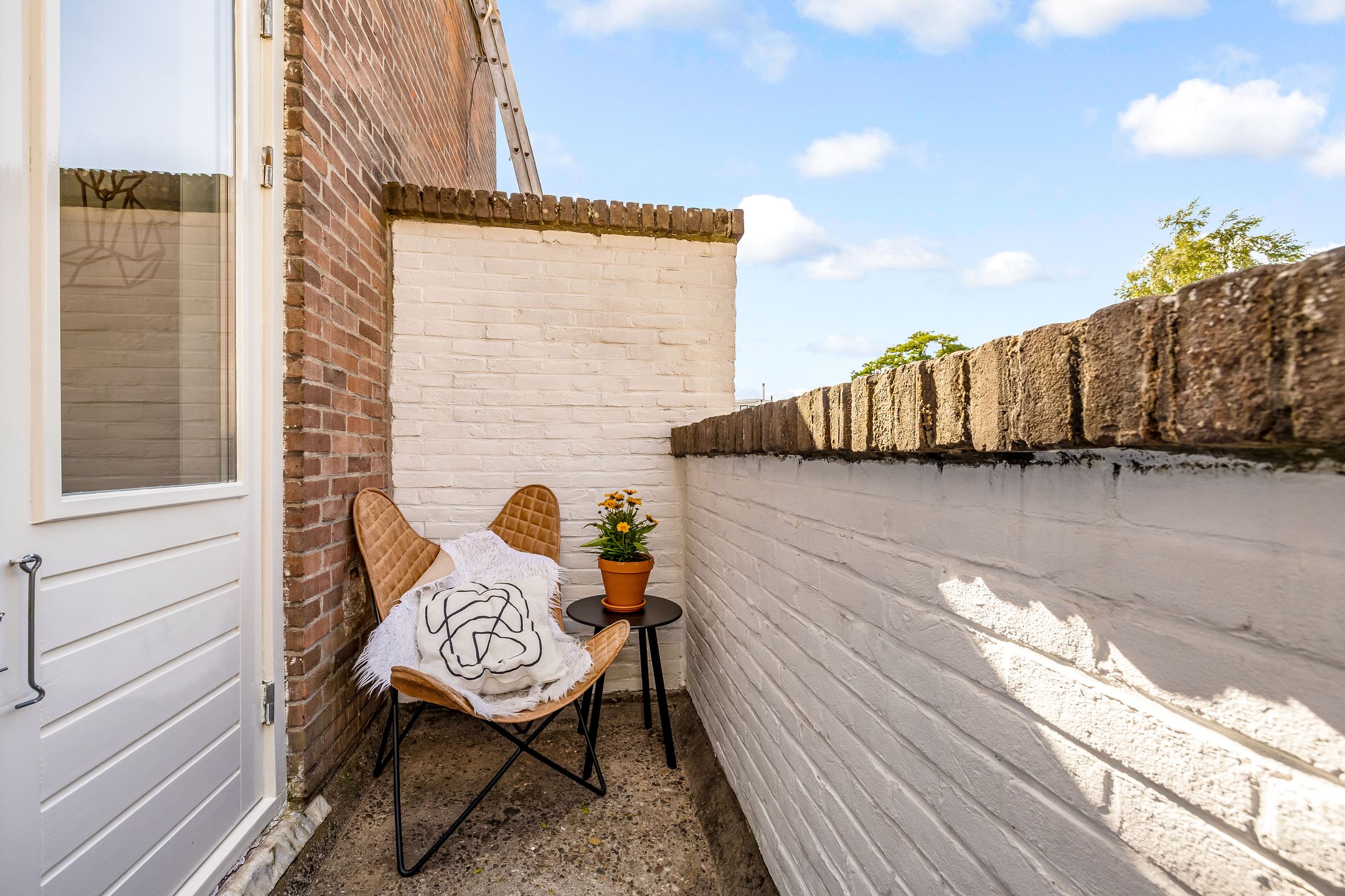 Charming Ground Floor Apartment with Unique Sleeping Tower and Sunny Garden in Tuinwijk — 30