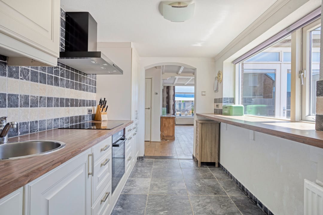 Semi-detached family home with garage and potential in Halsteren — 11
