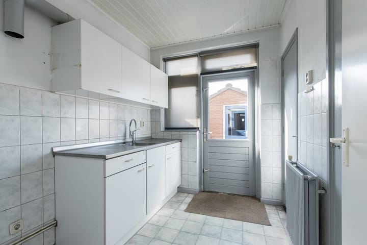 Tussenwoning te koop: Eikenstraat 12, Eethen