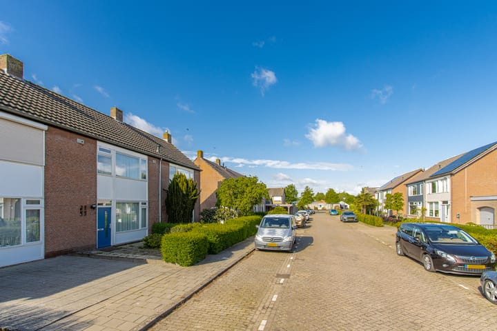 Tussenwoning te koop: Eikenstraat 12, Eethen