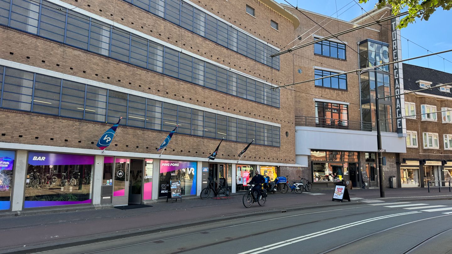 View photo 2 of Torenstraat 140-A