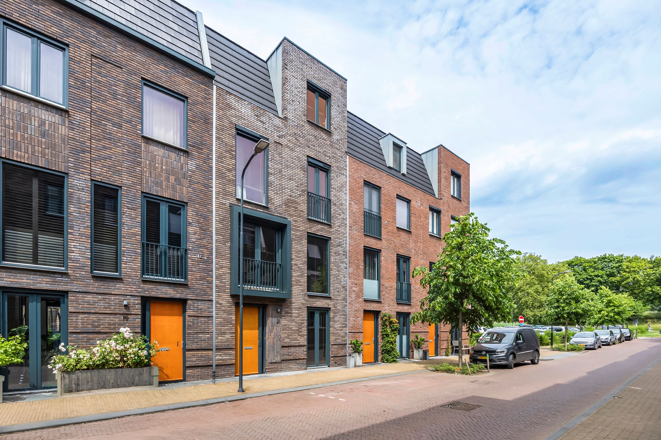Photo 3 of Bagijnenwalstraat 21