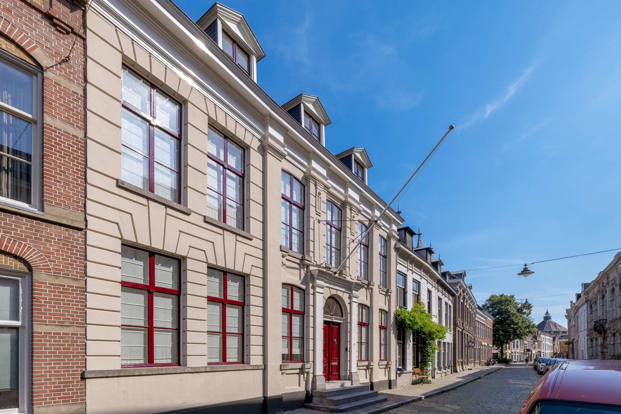 Photo 72 of Postelstraat 59
