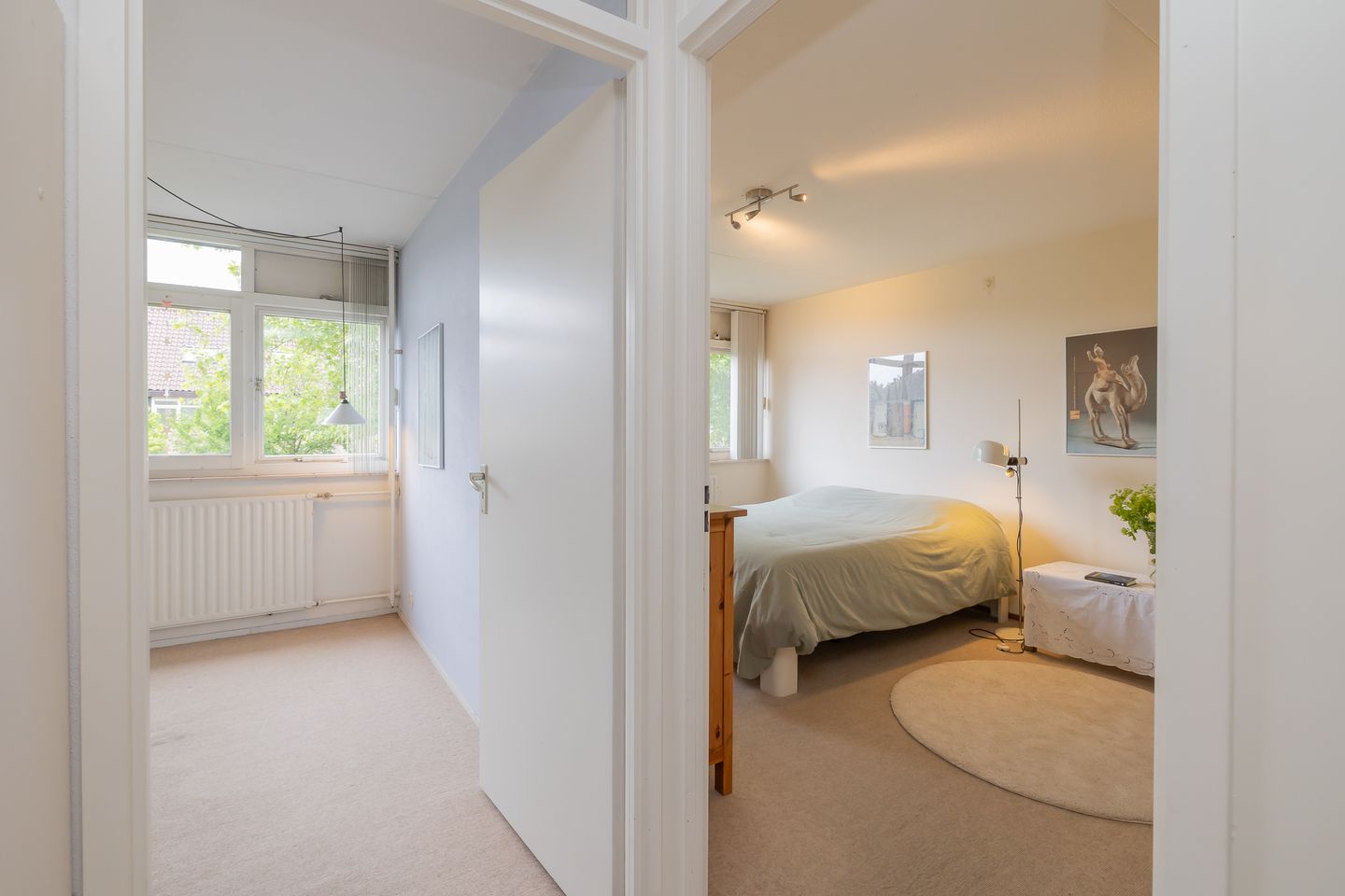 Spacious Family Home with Five Bedrooms in Quiet Bennebroek — 25