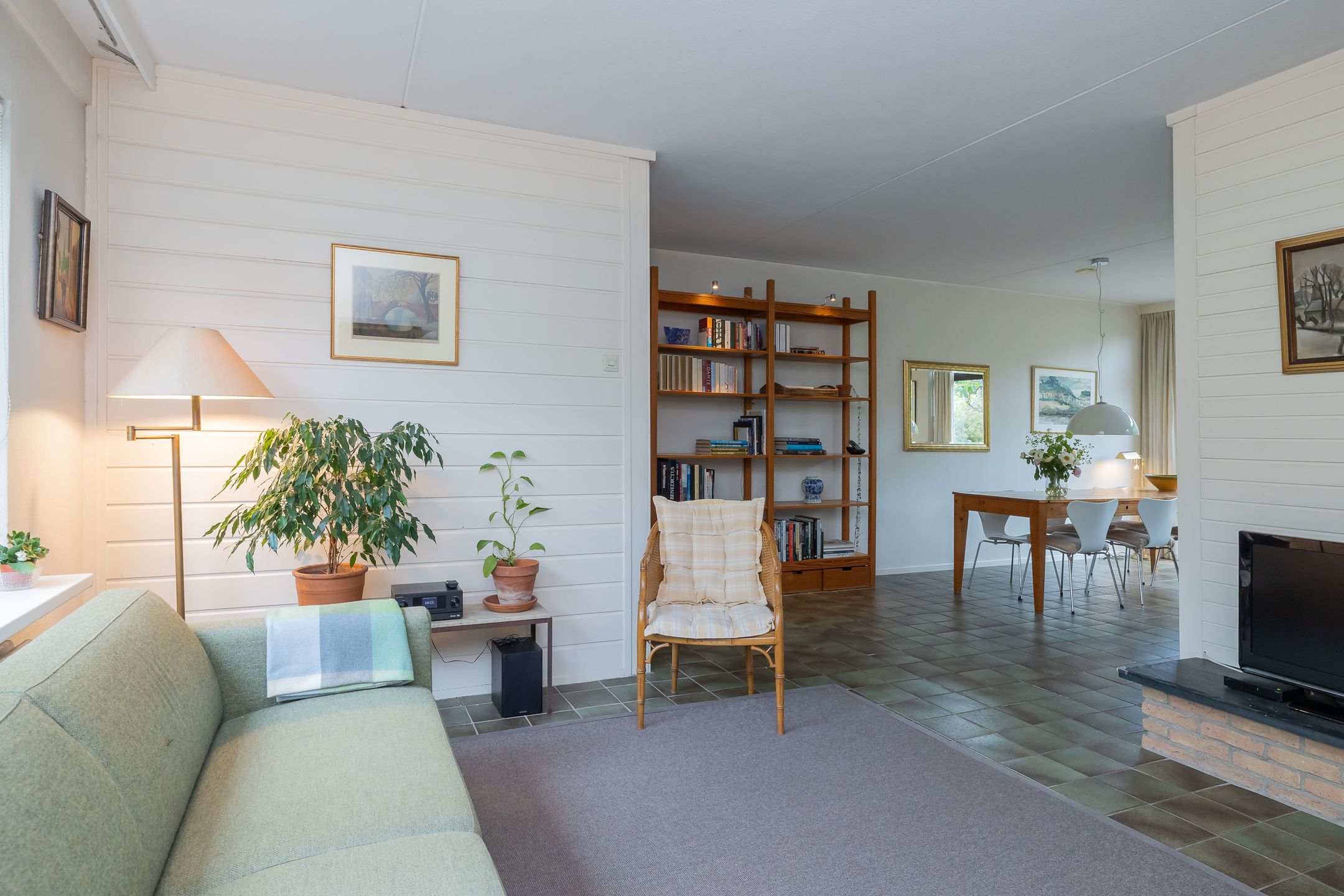 Spacious Family Home with Five Bedrooms in Quiet Bennebroek — 12