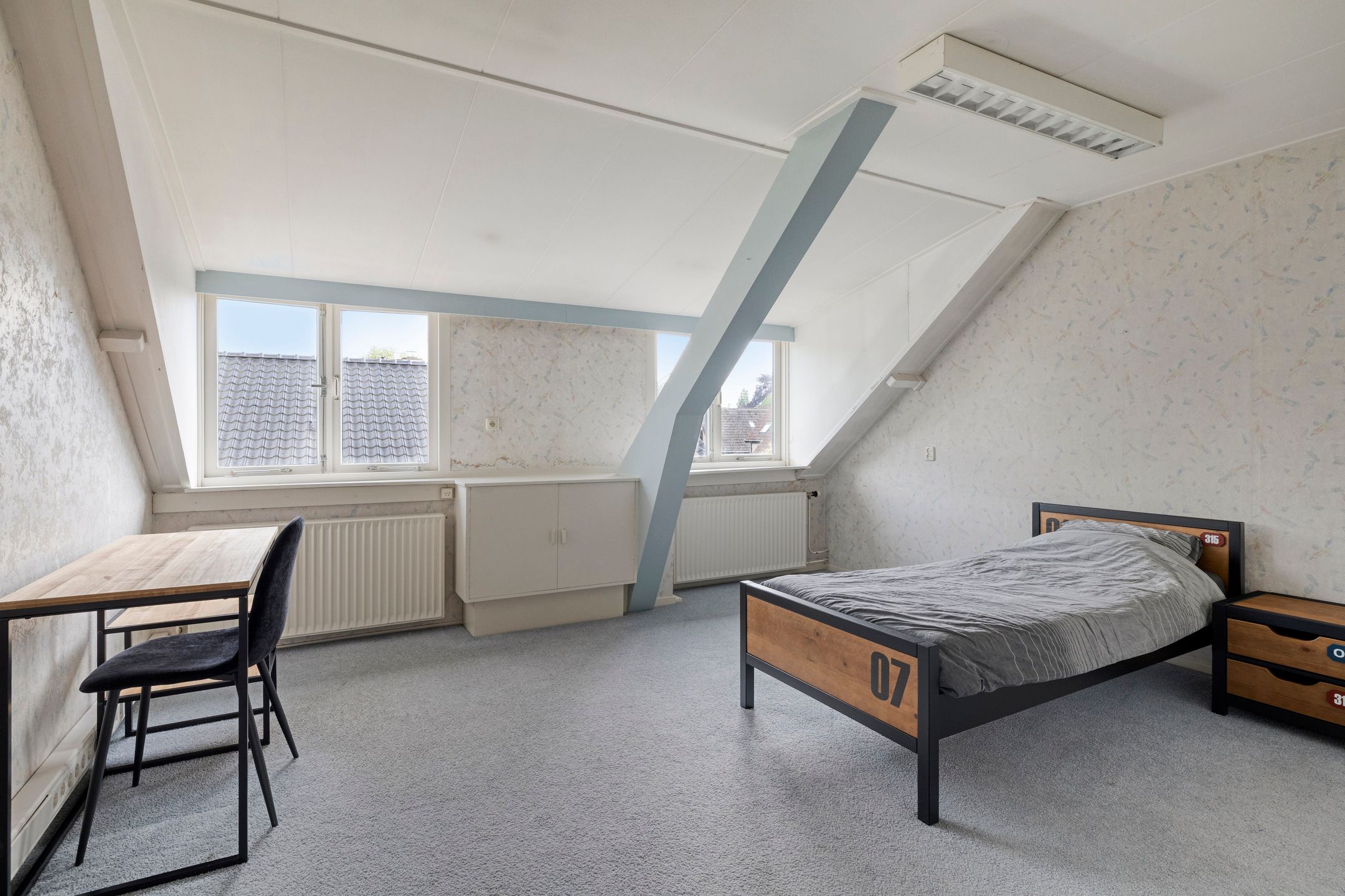 Semi-Detached House with Ground Floor Bedroom and Spacious Garden Near the Veluwe — 30