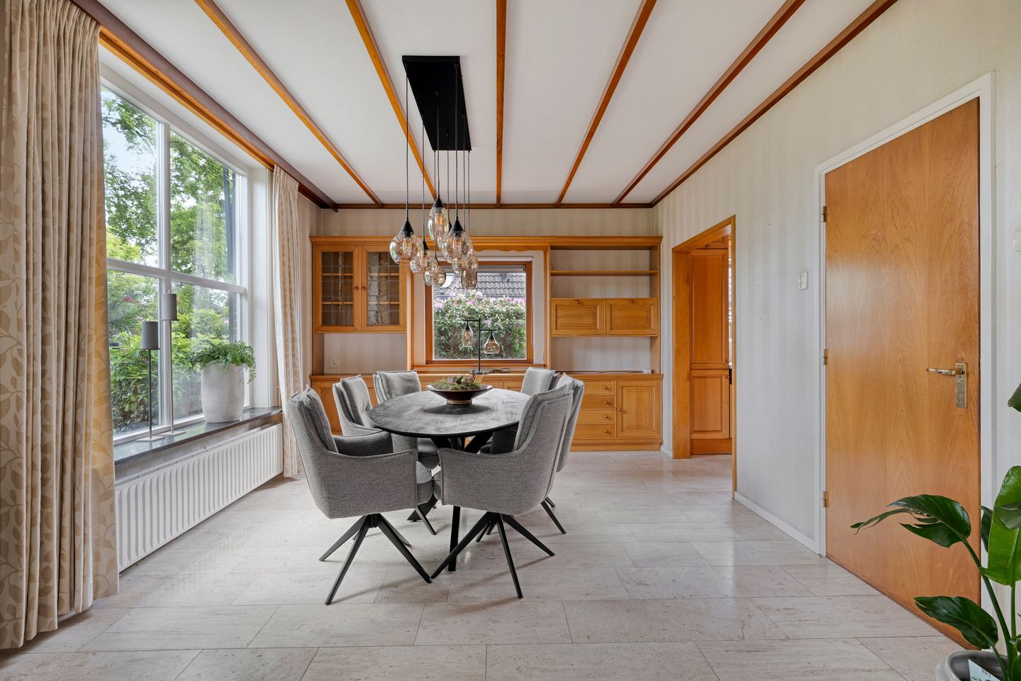 Semi-Detached House with Ground Floor Bedroom and Spacious Garden Near the Veluwe — 14