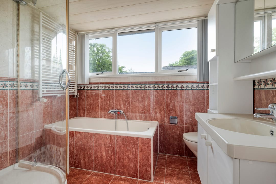 Semi-Detached House with Ground Floor Bedroom and Spacious Garden Near the Veluwe — 28