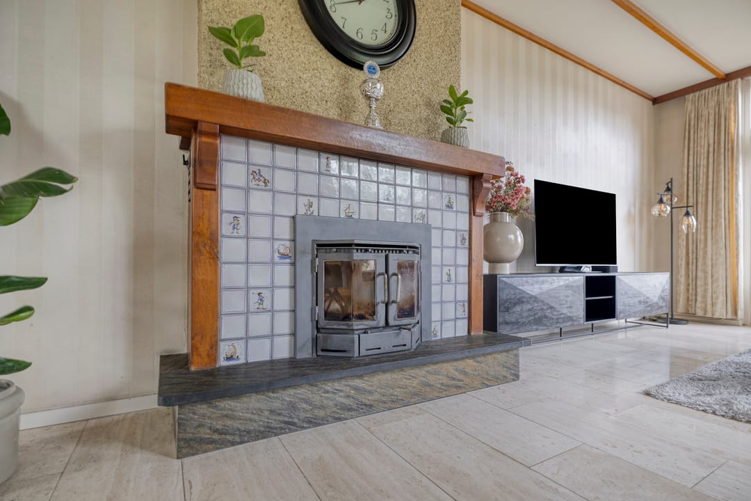 Semi-Detached House with Ground Floor Bedroom and Spacious Garden Near the Veluwe — 16