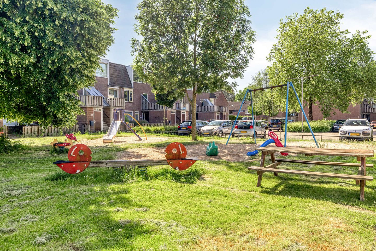 Foto 44 van Aalburgstraat 122