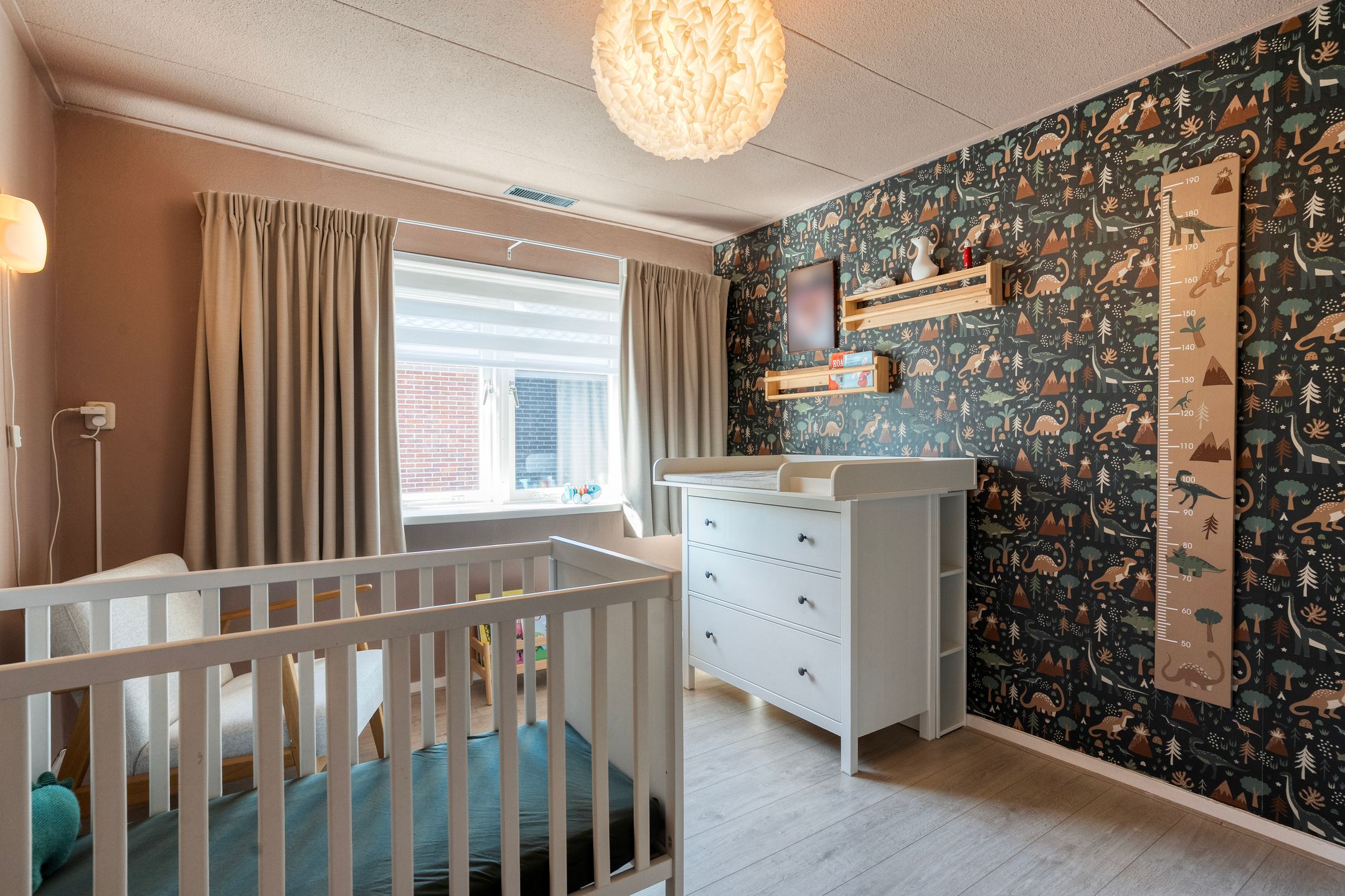 Photo 30 of Van Haeringenstraat 72