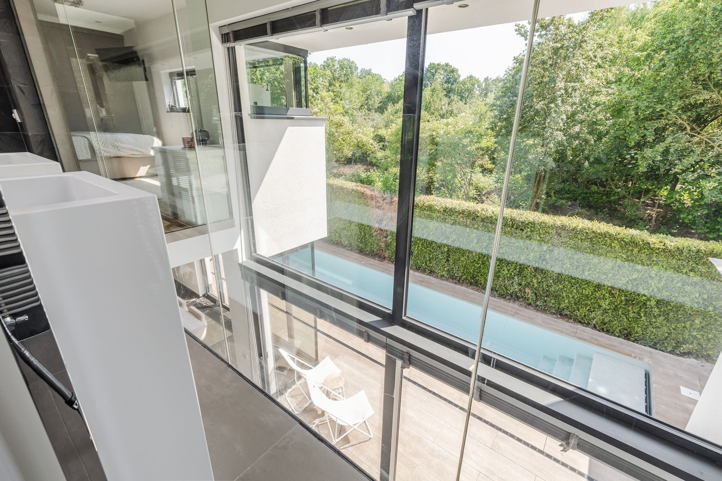 Luxury Villa with Heated Pool at Forest Edge in Waterrijk — 44