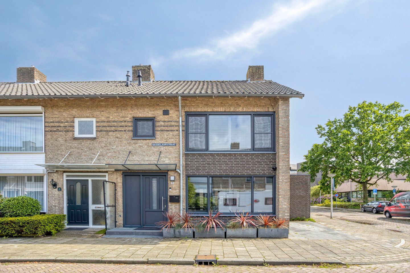 Foto 1 van Hasselaarstraat 19