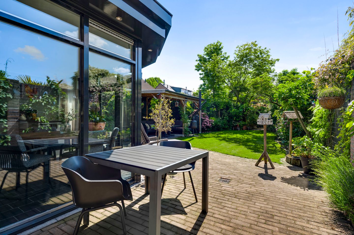 Spacious Semi-Detached Family Home with Luxury Kitchen and Private Garden in Boshoven — 34